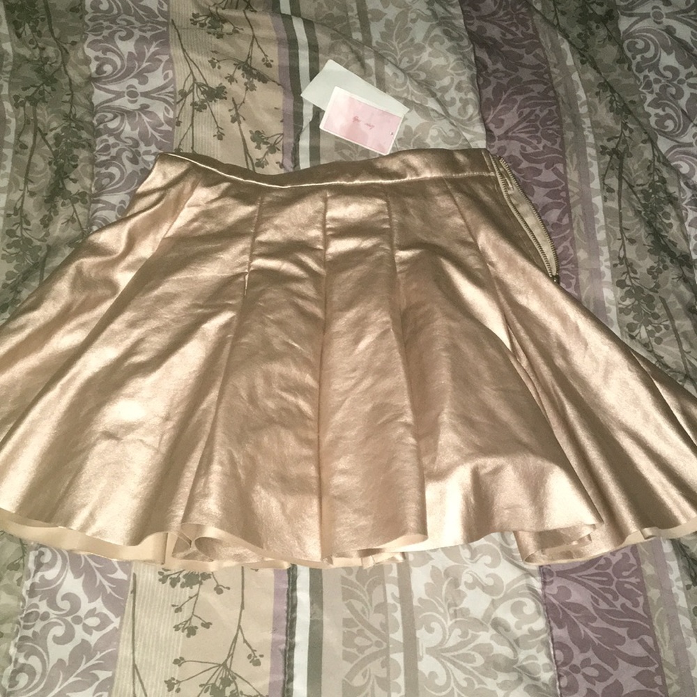 Copper skirt